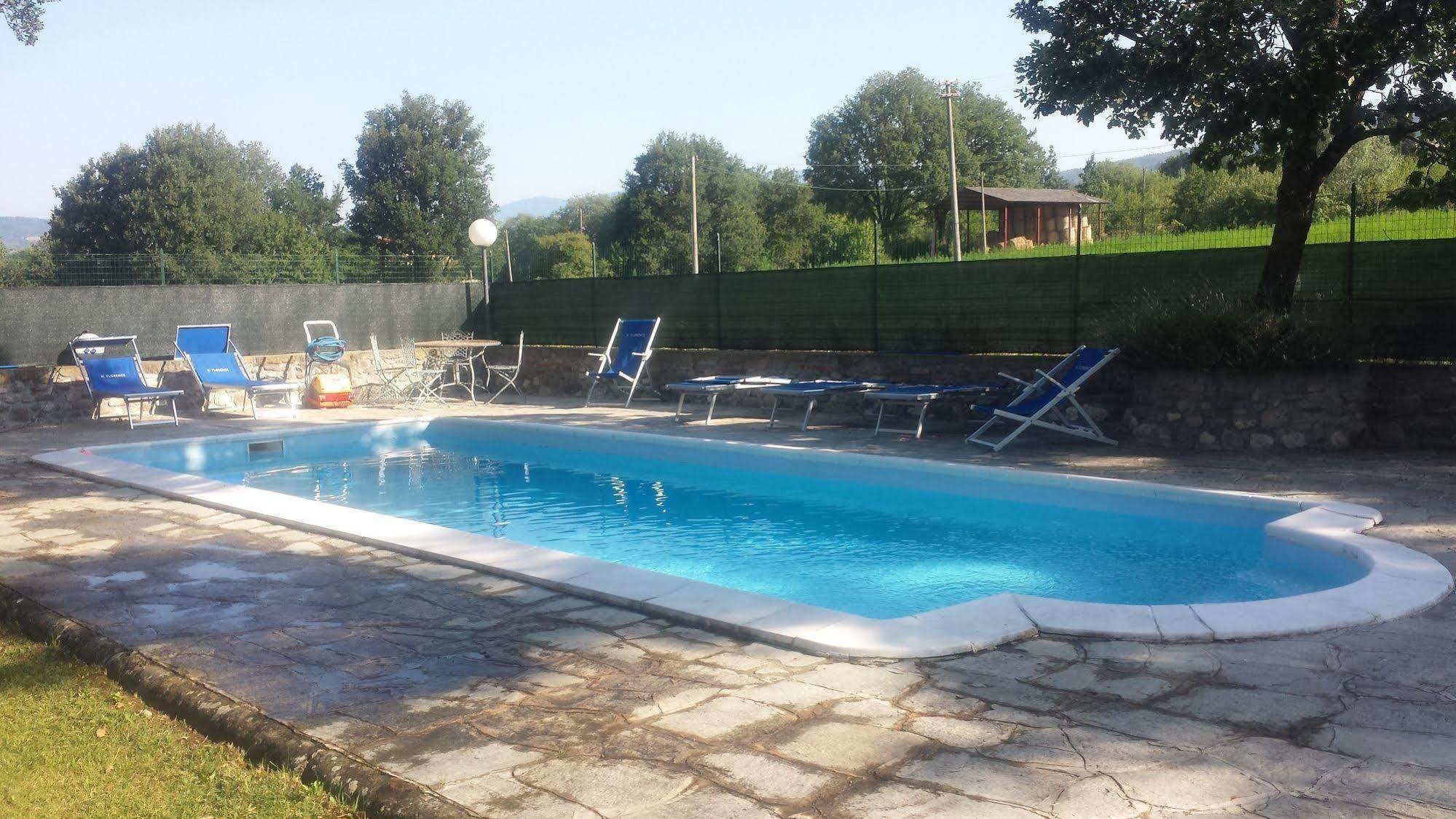 Agriturismo Il Casolare 포피 외부 사진