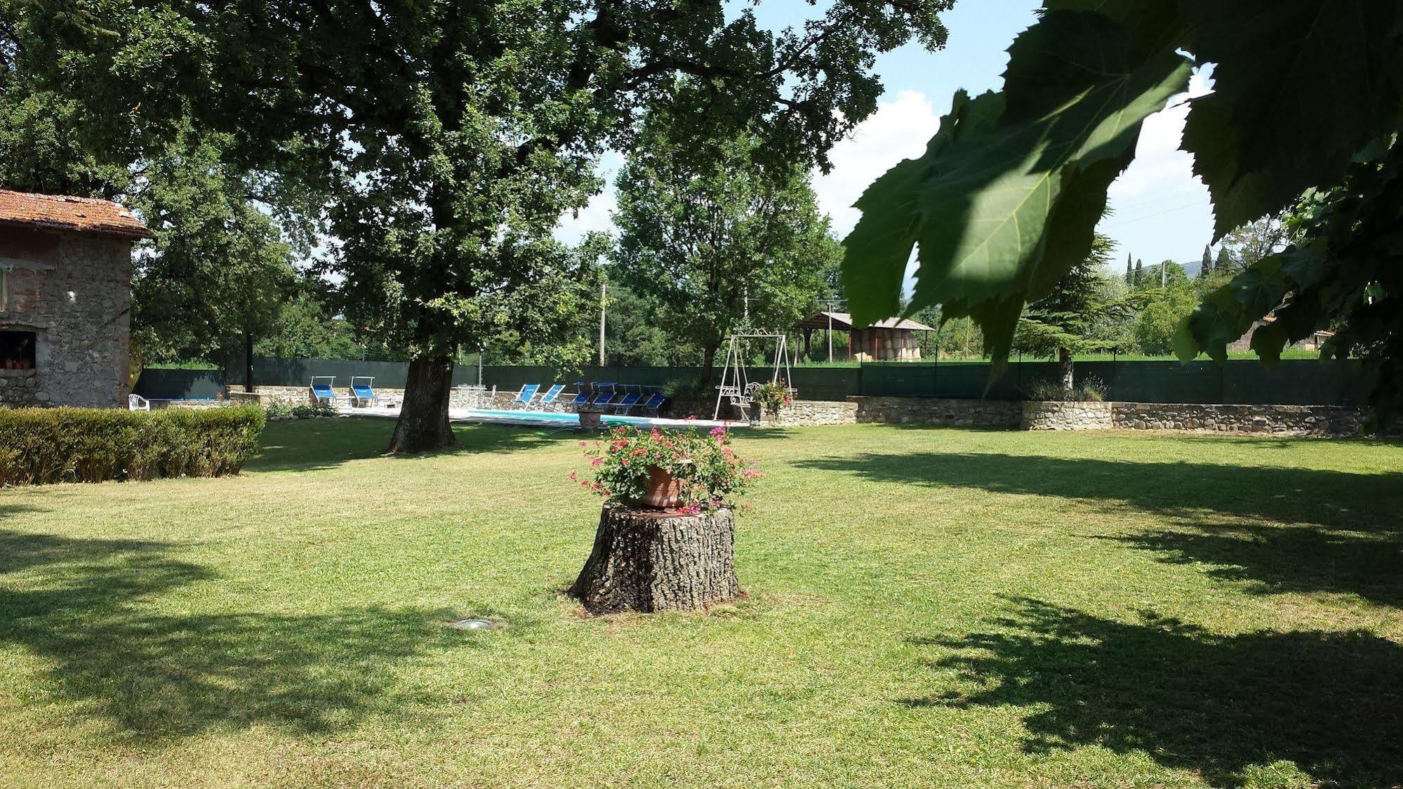 Agriturismo Il Casolare 포피 외부 사진
