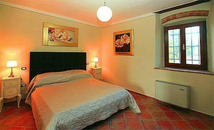 Agriturismo Il Casolare 포피 외부 사진